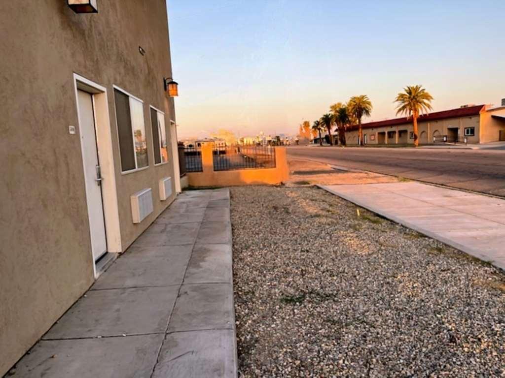 Best Western Plus Main Street Inn Brawley Exteriör bild