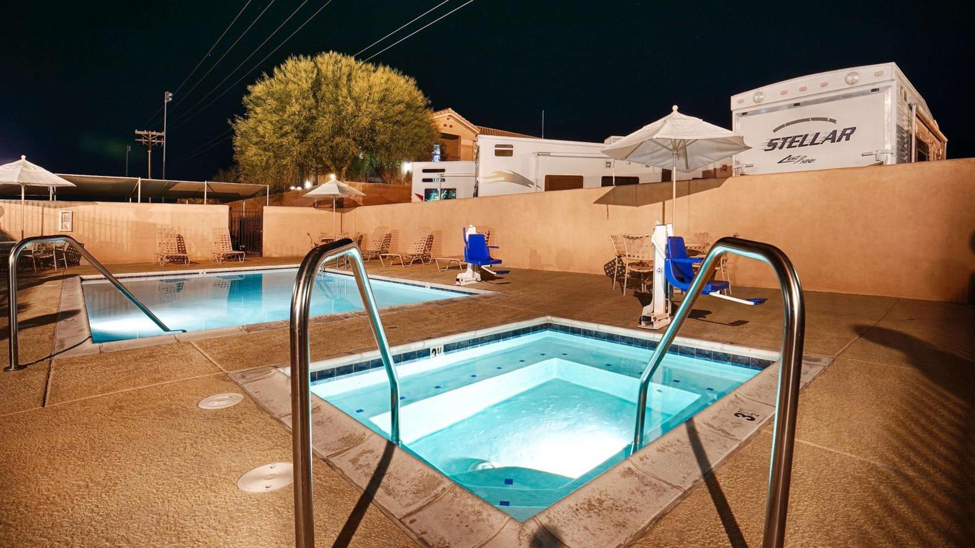 Best Western Plus Main Street Inn Brawley Exteriör bild
